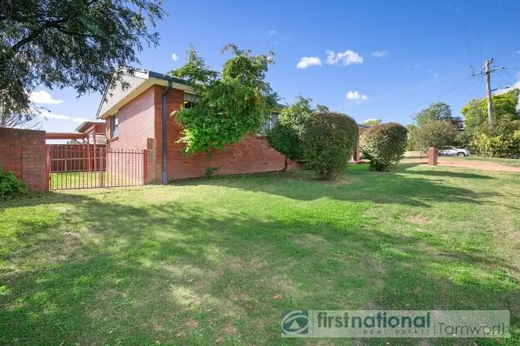 Sixth view of Homely house listing, 21 Kinarra Street, South Tamworth NSW 2340