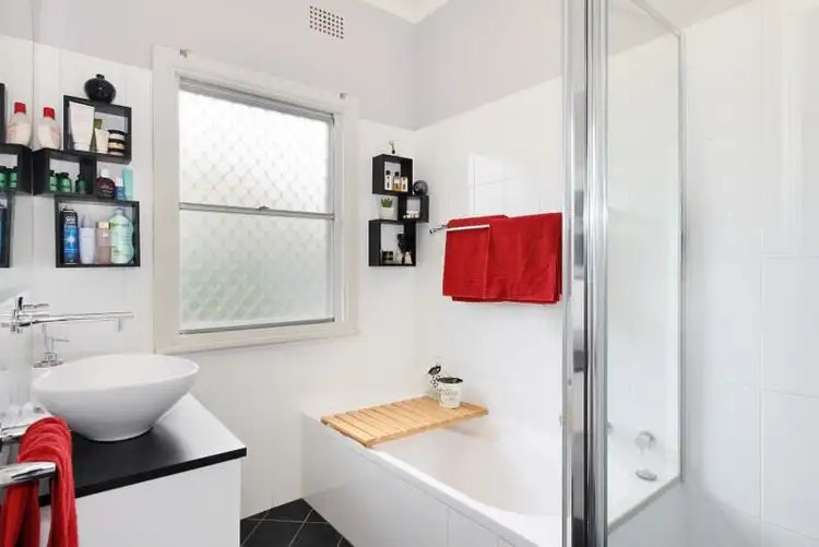 Fourth view of Homely house listing, 38 Hillvue Street, Tamworth NSW 2340
