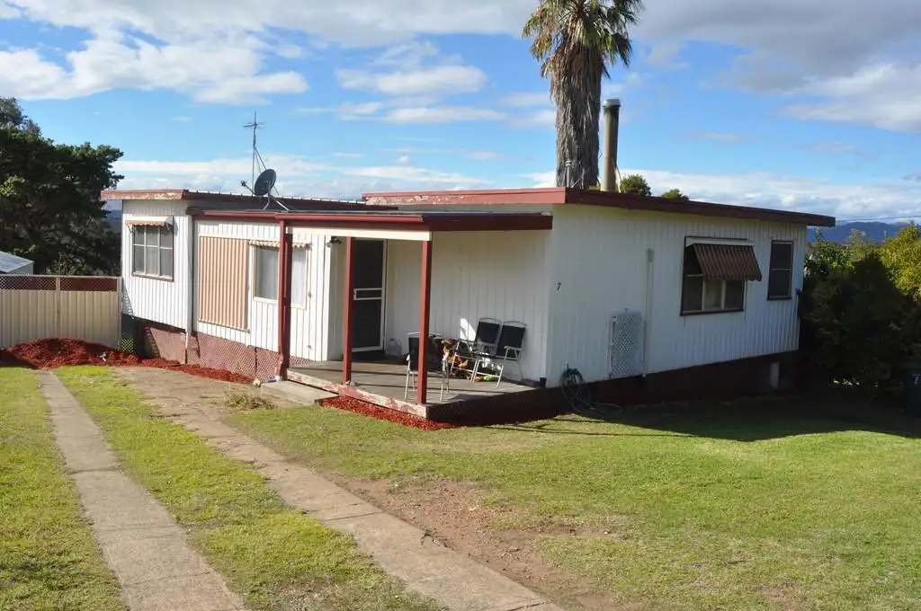 Main view of Homely house listing, 7 Kinred  Street, Tumut NSW 2720