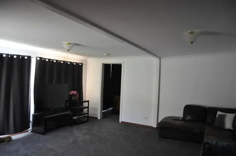 Sixth view of Homely house listing, 7 Kinred Street, Tumut NSW 2720