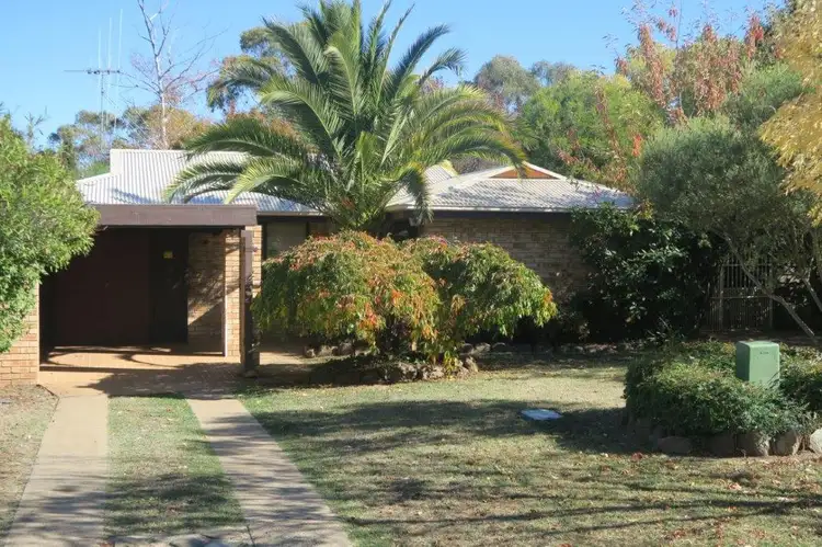 7 Wahratta Way, Orange NSW 2800
