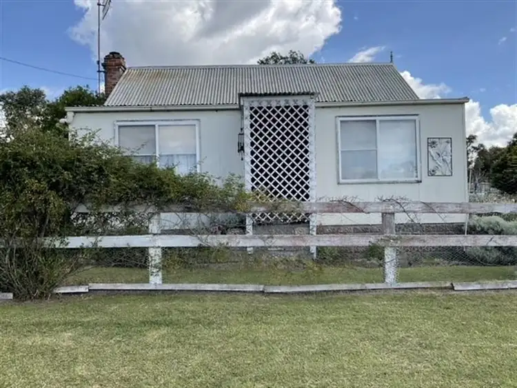 18 Trainview Street, Woolbrook NSW 2354