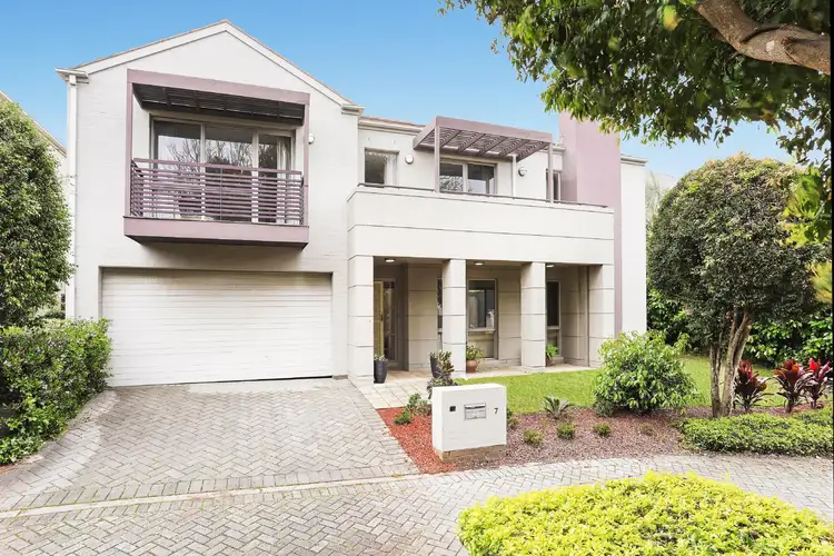 7 Correys  Square, Cabarita NSW 2137