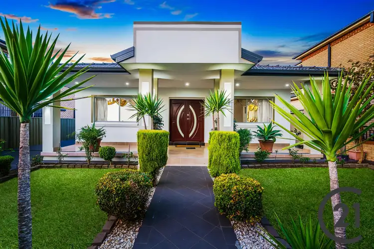 11 Maubeuge Street, South Granville NSW 2142