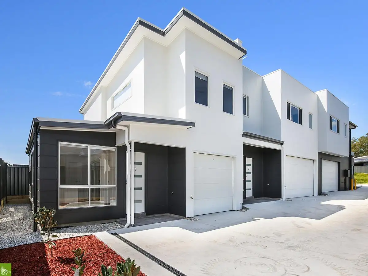Main view of Homely townhouse listing, 3/22 Brae Road, Albion Park NSW 2527