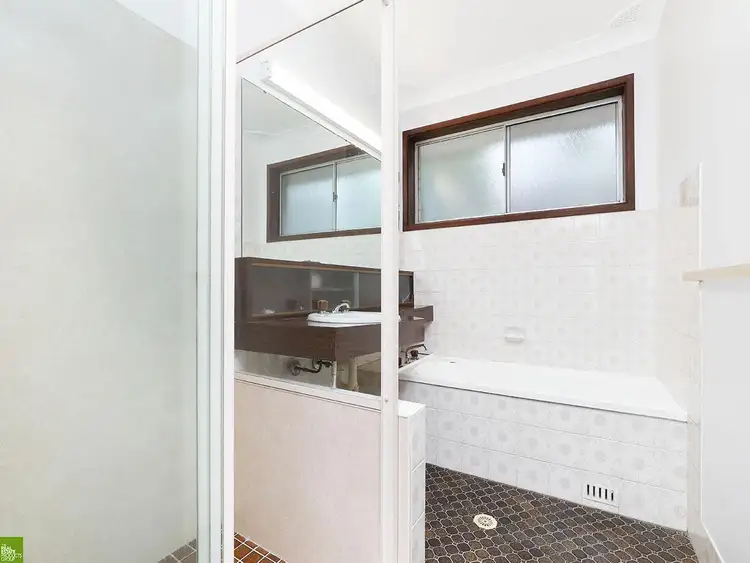 Seventh view of Homely house listing, 18 Thirroul Road, Kanahooka NSW 2530