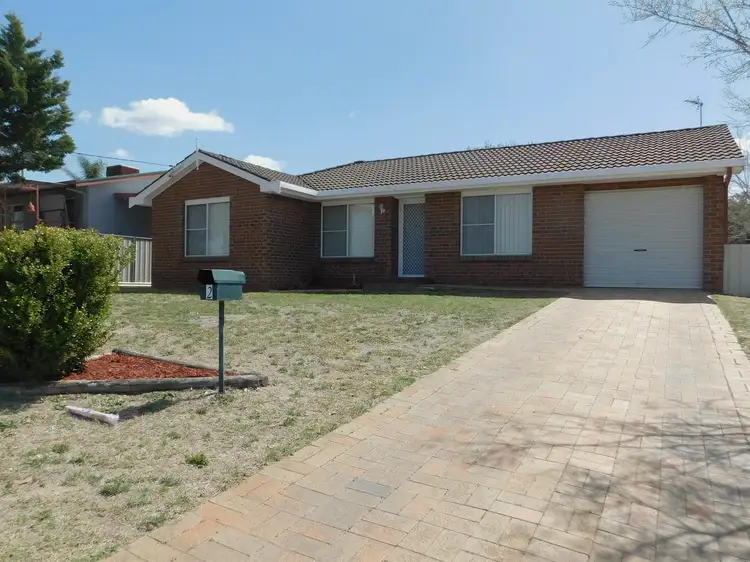 2 Beverley Close