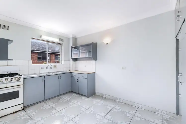 Second view of Homely unit listing, 86 Mascot Drive, Eastlakes NSW 2018