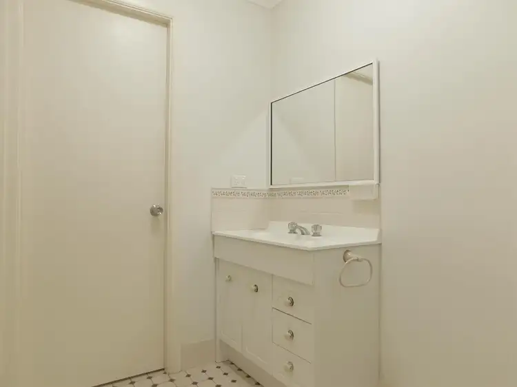 Fourth view of Homely house listing, 2 Beverley Close, Kootingal NSW 2352