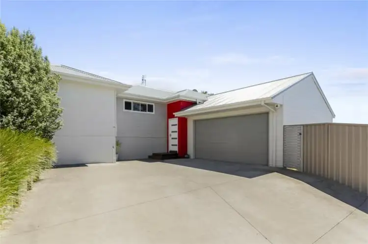 20A Tresnan Street, Unanderra NSW 2526