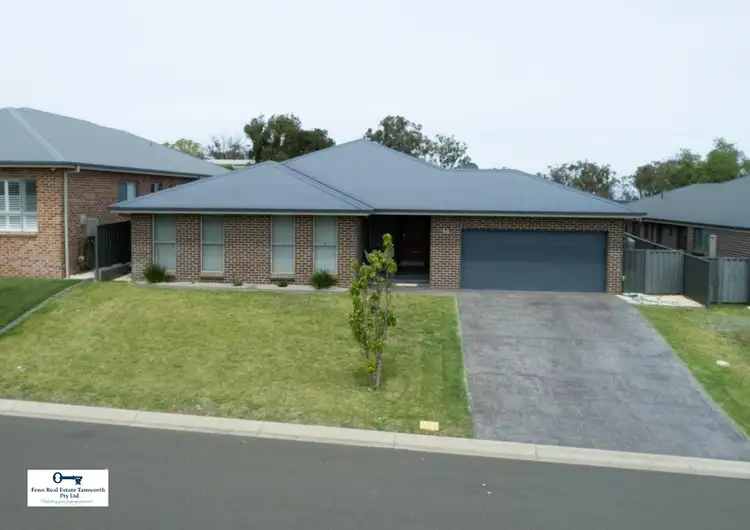 14 Semillon Drive, North Tamworth NSW 2340