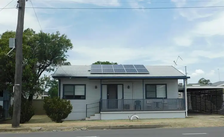 4 Scott Road, South Tamworth NSW 2340