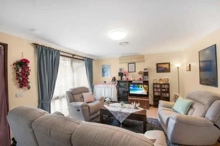 Second view of Homely house listing, 8 Griffiths Place, Eagle Vale NSW 2558