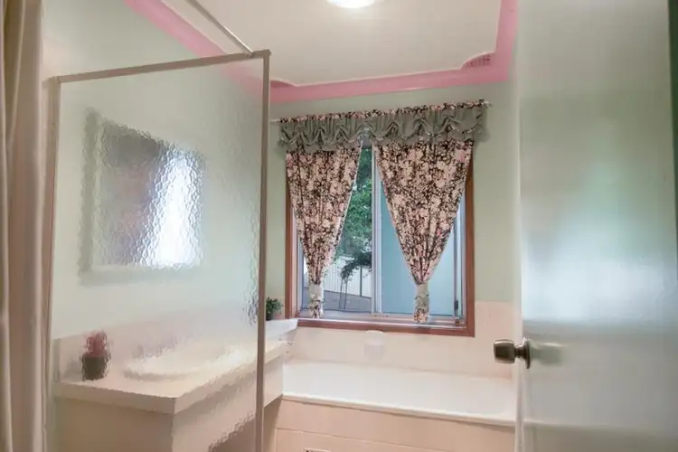 Seventh view of Homely house listing, 8 Griffiths Place, Eagle Vale NSW 2558