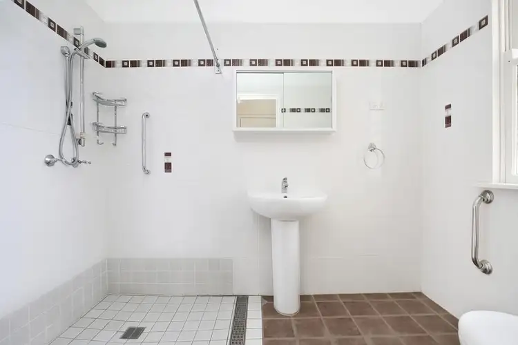 Sixth view of Homely house listing, 31 Cumberland Street, Berkeley NSW 2506