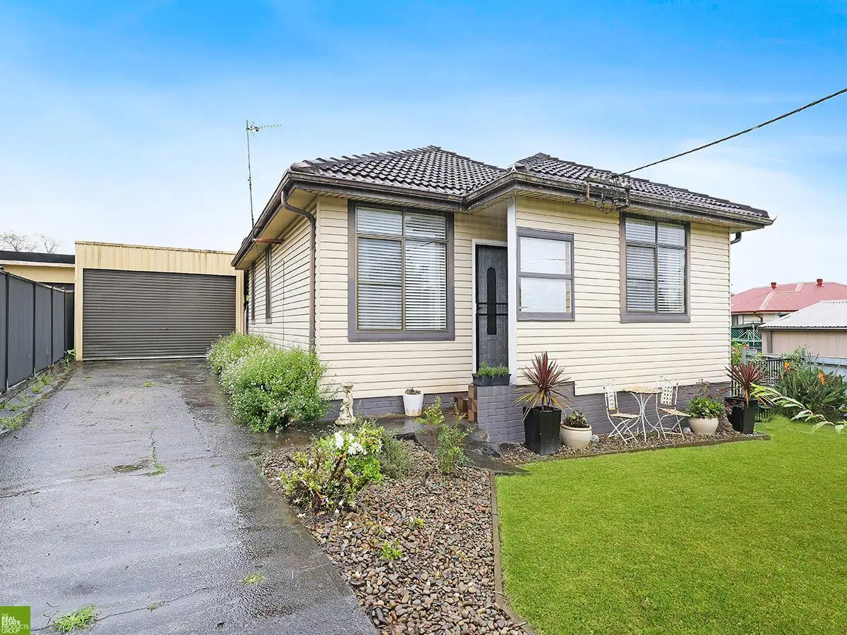 Main view of Homely house listing, 37 London Street, Berkeley NSW 2506