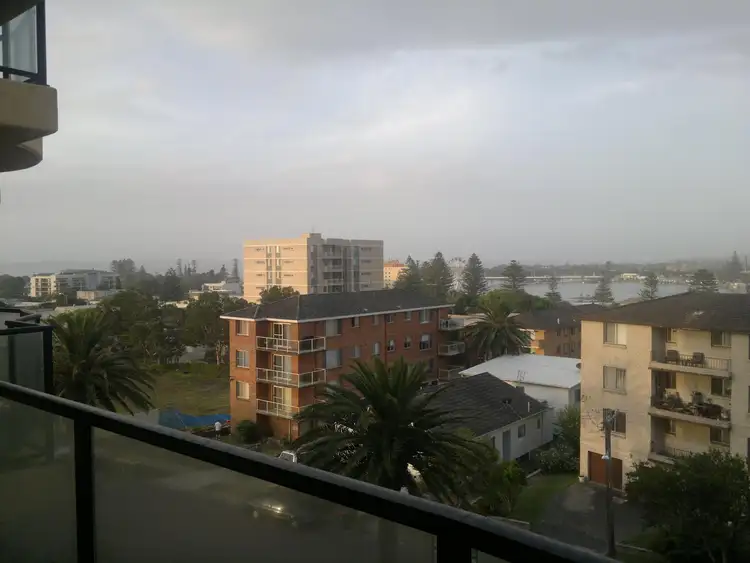 Fifth view of Homely unit listing, 24/1-5 Bayview Street, The Entrance NSW 2261