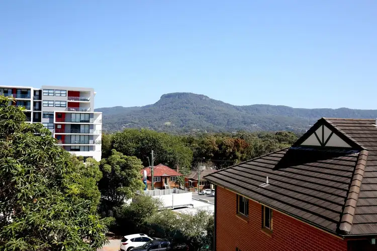 Main view of Homely unit listing, 6/11 Flinders Street, Wollongong NSW 2500