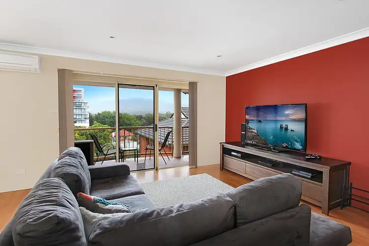 Third view of Homely unit listing, 6/11 Flinders Street, Wollongong NSW 2500