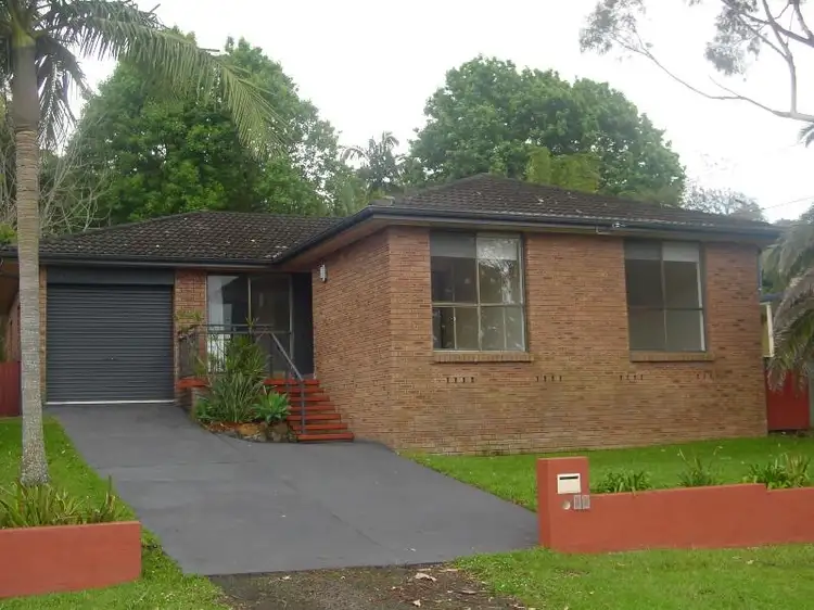 51 Albatross Road, Berkeley Vale NSW 2261