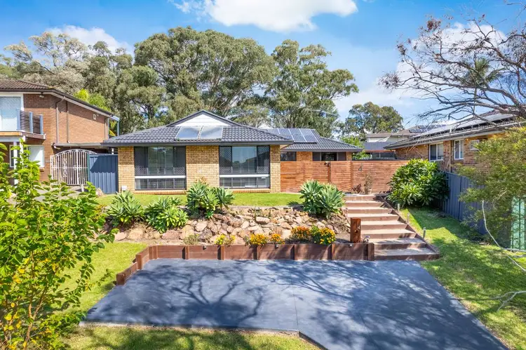 4 Opel Place, Ingleburn NSW 2565