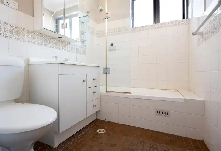 Sixth view of Homely townhouse listing, 8/5 Amaranthus Place, Macquarie Fields NSW 2564