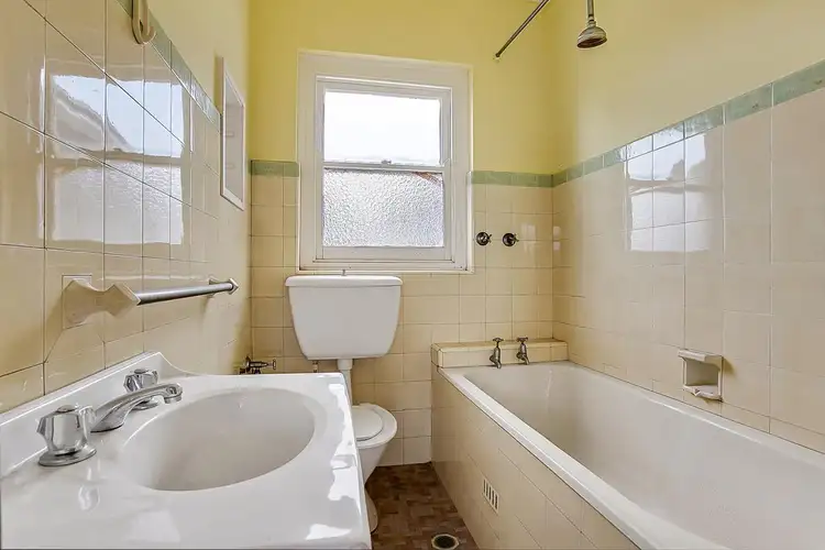Fifth view of Homely flat listing, 33 Saywell Road, Macquarie Fields NSW 2564