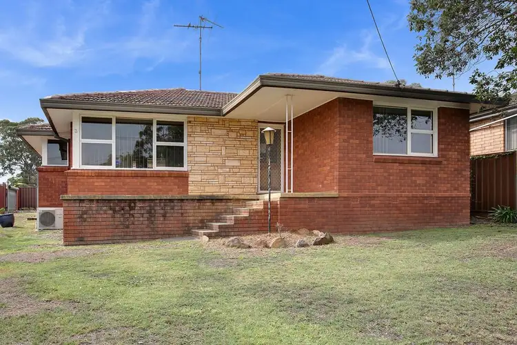 3 Arnold Street, Leumeah NSW 2560