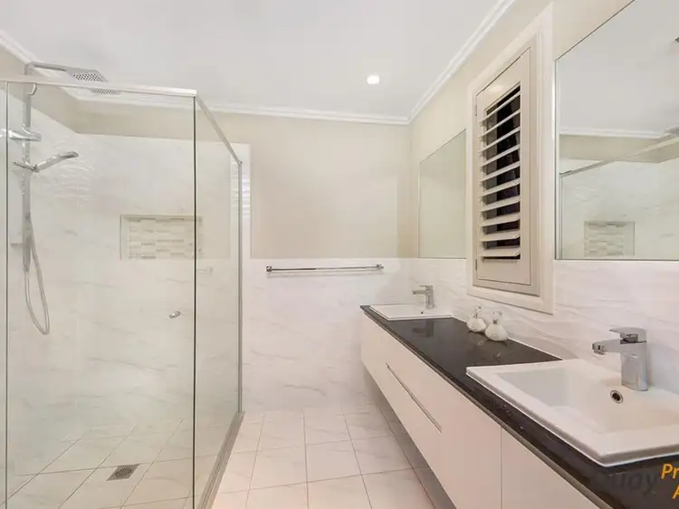 Seventh view of Homely house listing, 8 Winn Grove, Camden NSW 2570