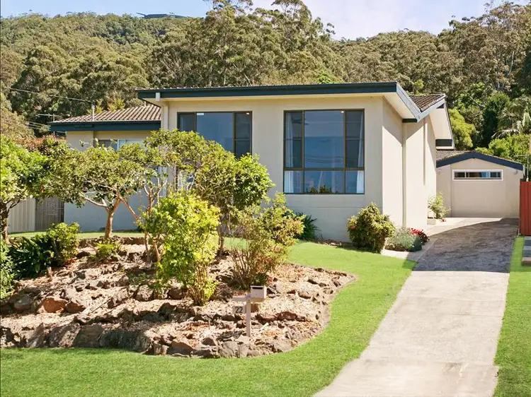 22 Deborah Avenue, Thirroul NSW 2515