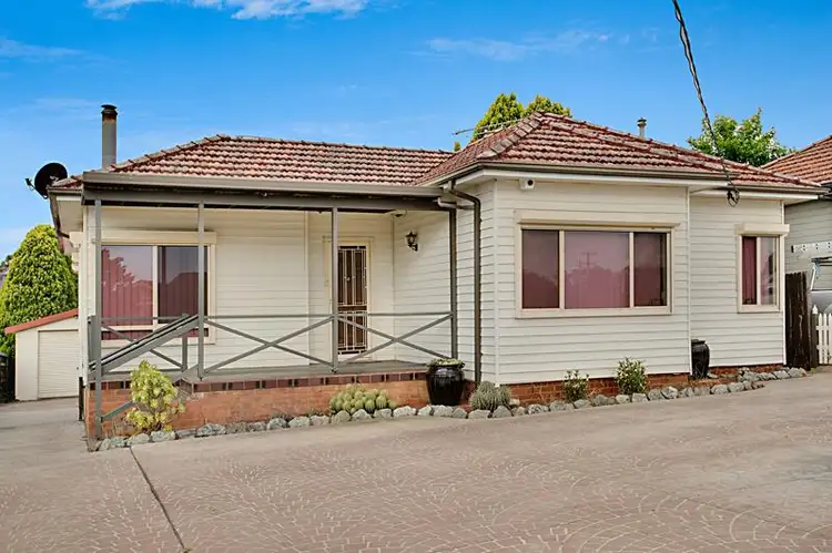 52 Bradbury Avenue, Campbelltown NSW 2560