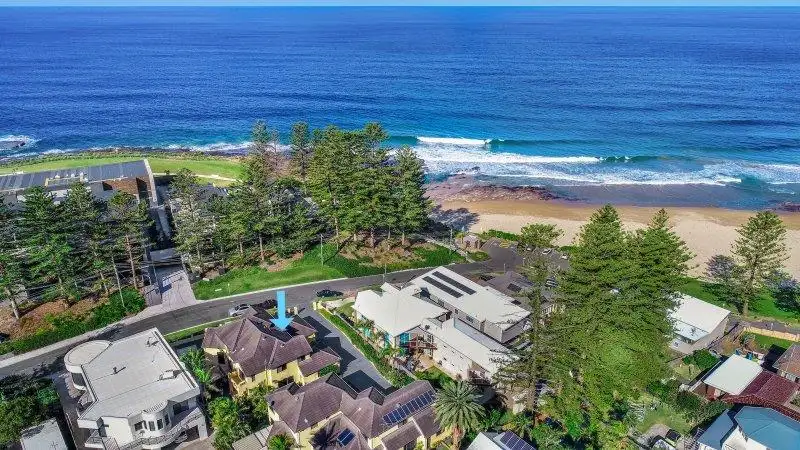 Main view of Homely townhouse listing, 2/6-8 Yuruga Street, Austinmer NSW 2515
