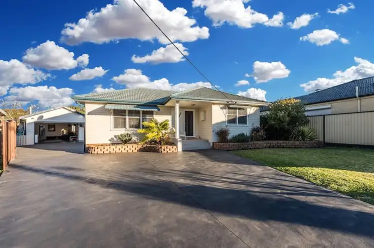 Main view of Homely house listing, 6 Kilkenny Avenue, Smithfield NSW 2164