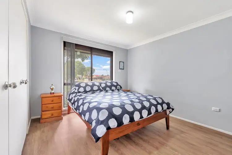 Sixth view of Homely house listing, 1 Morton Close, Wakeley NSW 2176