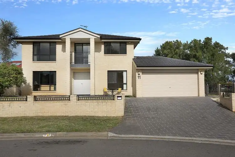 11 Currey Place, Fairfield West NSW 2165