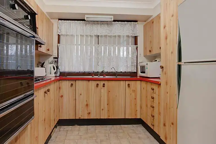 Fourth view of Homely house listing, 6 Pontiac Place, Ingleburn NSW 2565