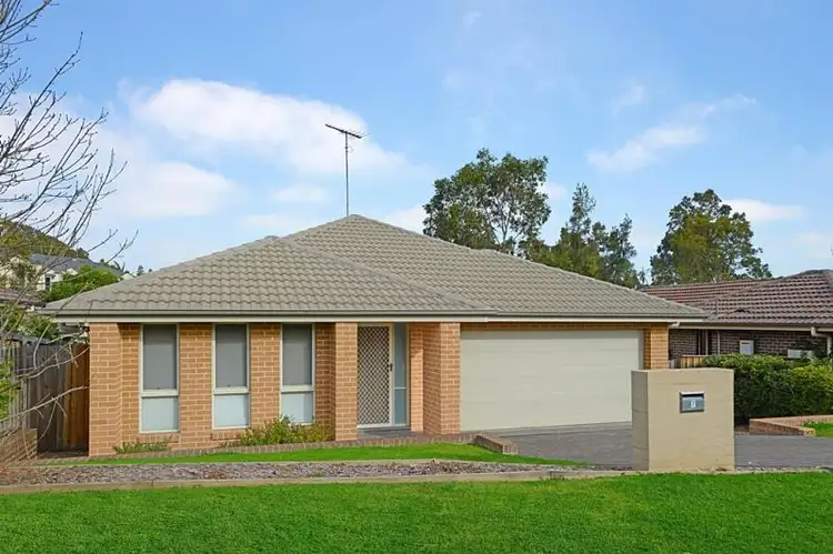 7 Jarvisfield Place, Macquarie Links NSW 2565
