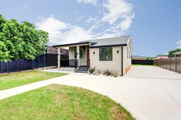 14 Megan Avenue, Smithfield NSW 2164
