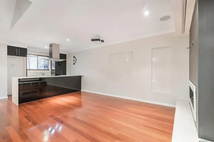 Fifth view of Homely townhouse listing, 5/118 Hopewood Crescent, Fairy Meadow NSW 2519