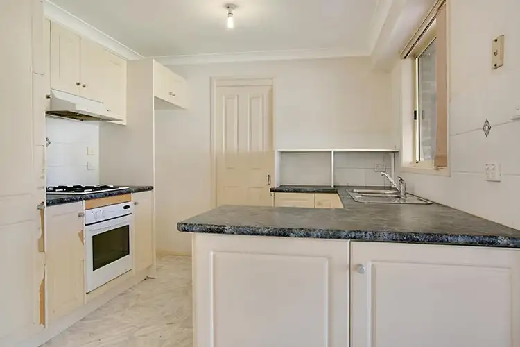 Fifth view of Homely townhouse listing, 6/6 Bunbury Road, Macquarie Fields NSW 2564