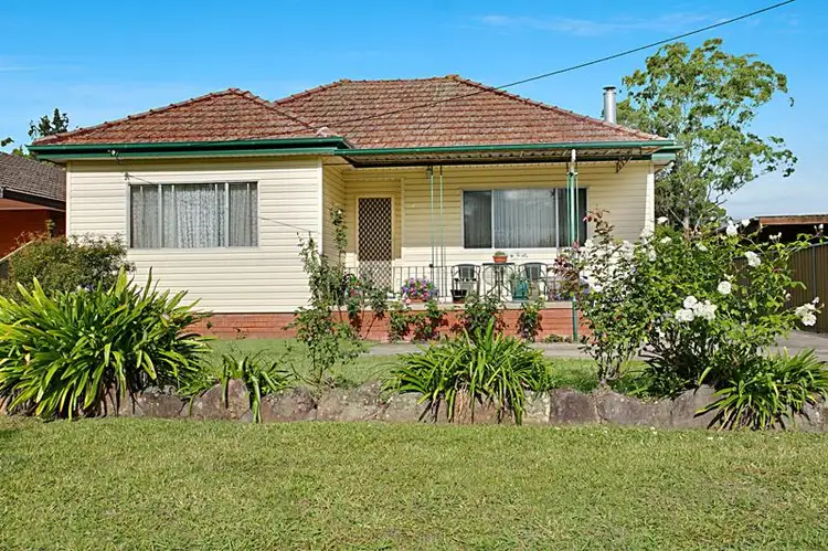 Main view of Homely house listing, 1/20 Waratah Crescent, Macquarie Fields NSW 2564