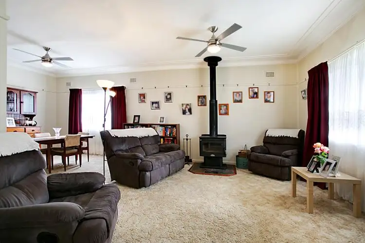 Second view of Homely house listing, 1/20 Waratah Crescent, Macquarie Fields NSW 2564