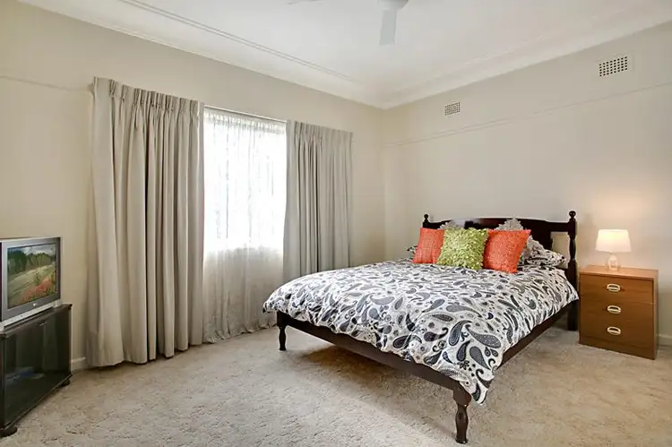 Seventh view of Homely house listing, 1/20 Waratah Crescent, Macquarie Fields NSW 2564