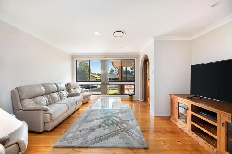 Second view of Homely house listing, 6 Finch Place, Ingleburn NSW 2565