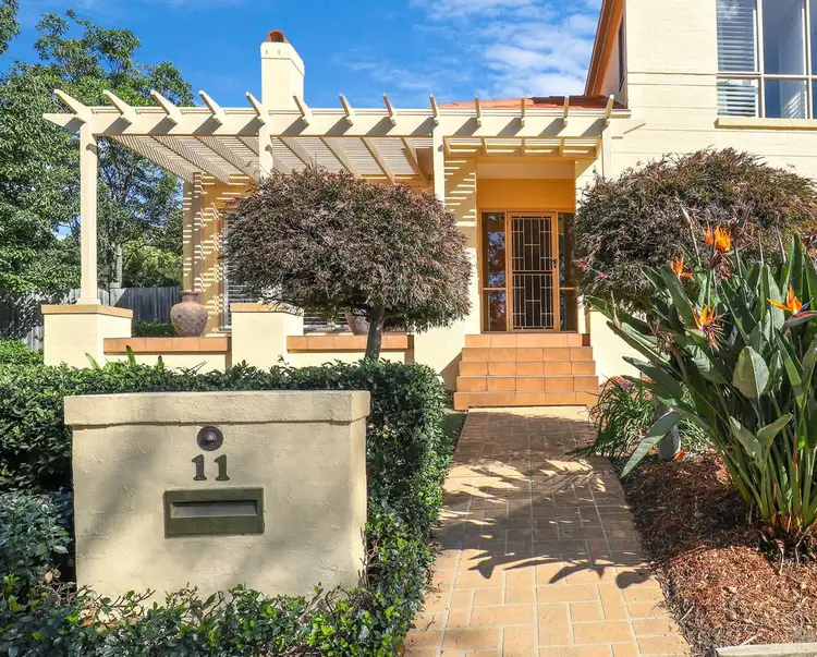 Fourth view of Homely house listing, 11 Elizabeth Henrietta Circuit, Macquarie Links NSW 2565