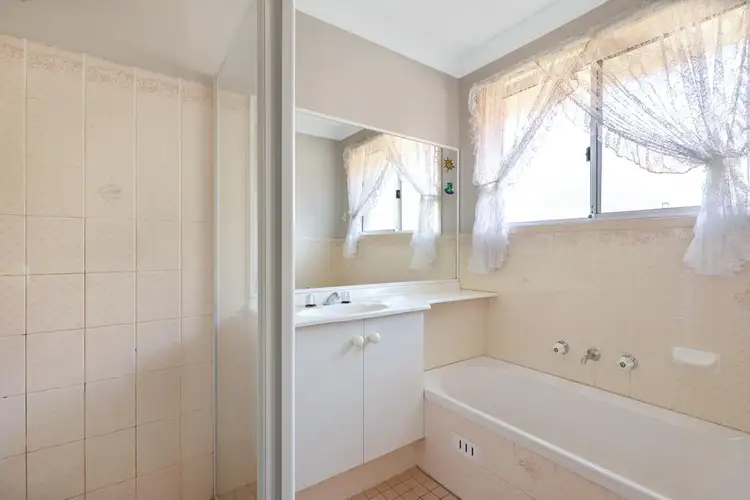 Seventh view of Homely house listing, 6 Hydrangea Place, Macquarie Fields NSW 2564