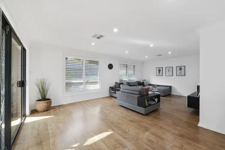 Fifth view of Homely house listing, 9 Strathwallen Close, Macquarie Links NSW 2565