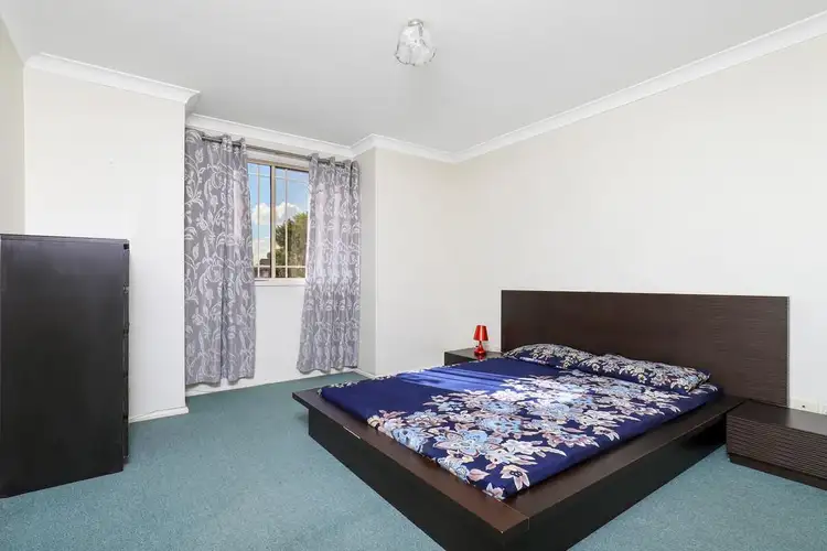 Fourth view of Homely villa listing, 3/5 Casuarina Place, Macquarie Fields NSW 2564