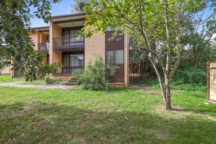 14/2 Whipbird Avenue, Ingleburn NSW 2565
