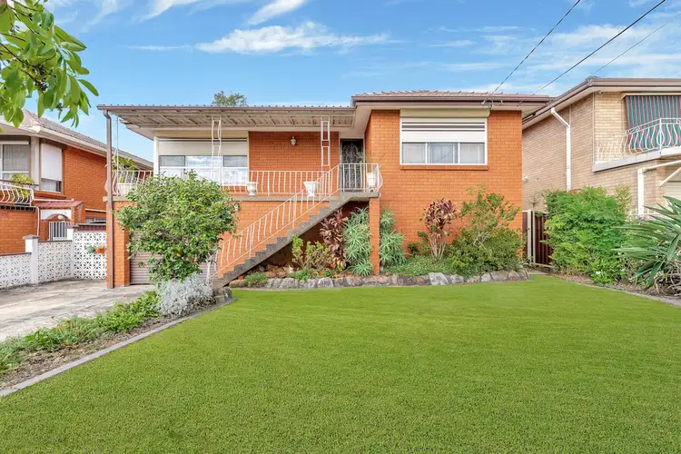 26 Kimberley Crescent, Fairfield NSW 2165